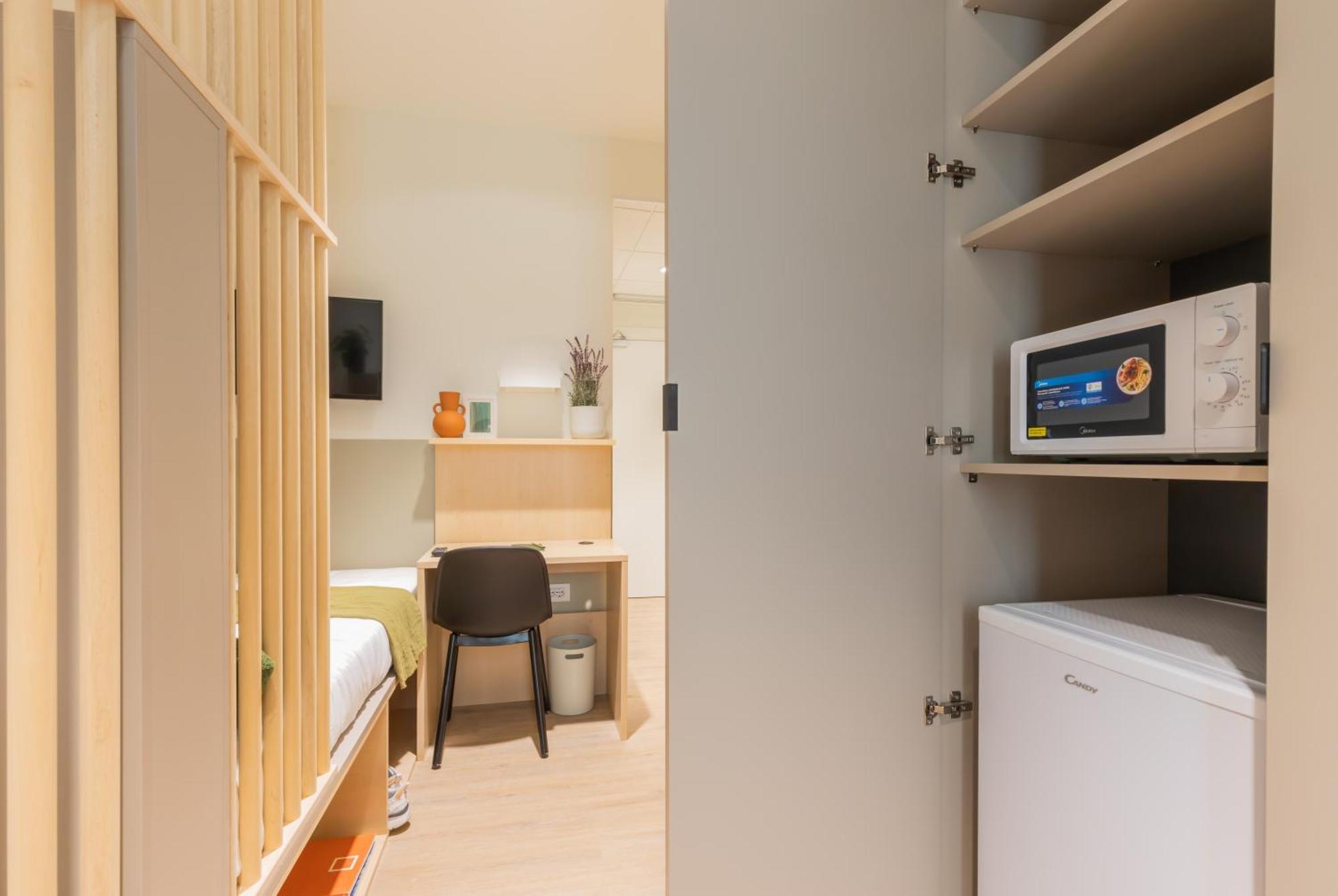 Well-Located Campus Rooms Near City Park Milan Bagian luar foto