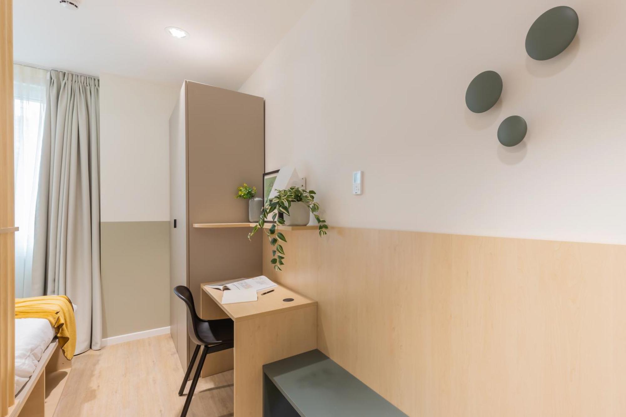 Well-Located Campus Rooms Near City Park Milan Bagian luar foto