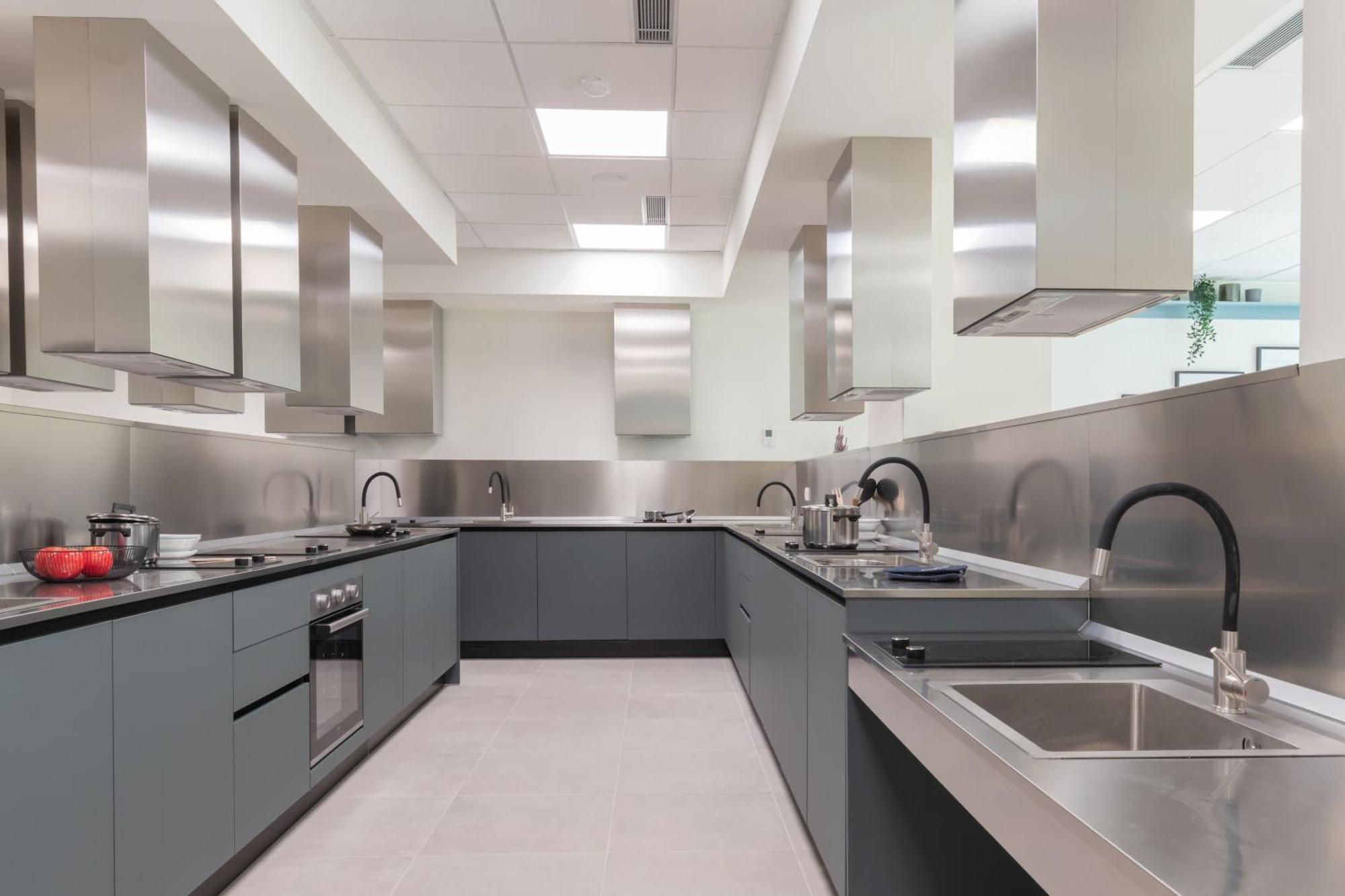 Well-Located Campus Rooms Near City Park Milan Bagian luar foto