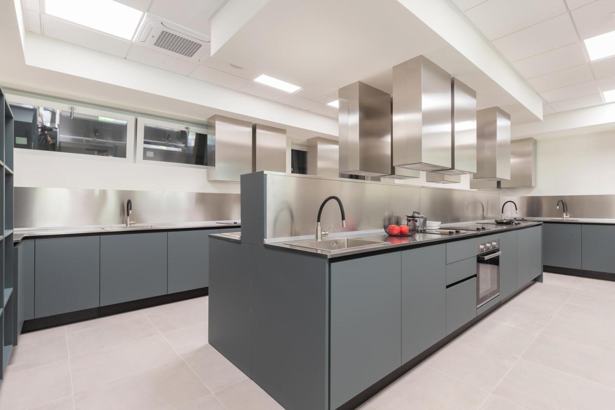Well-Located Campus Rooms Near City Park Milan Bagian luar foto