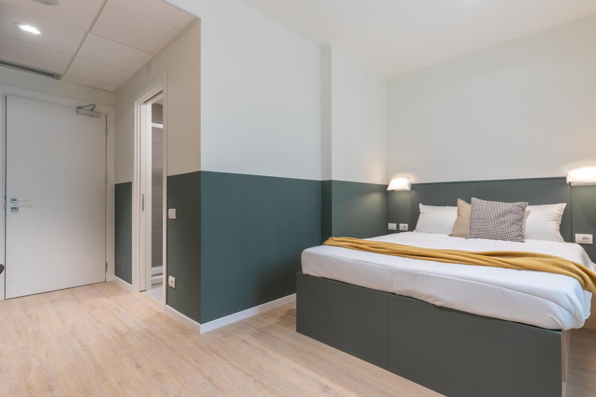 Well-Located Campus Rooms Near City Park Milan Bagian luar foto